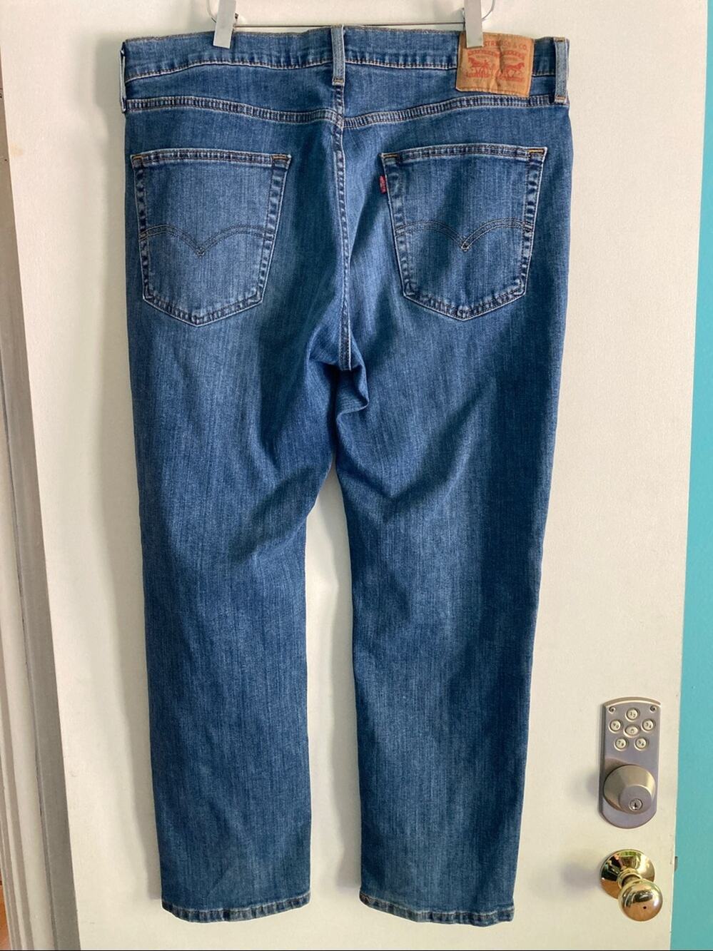 Levi’s 541 Athletic Taper Mens Jeans 36 X 30 Blue Jeans Waterless Medium Wash